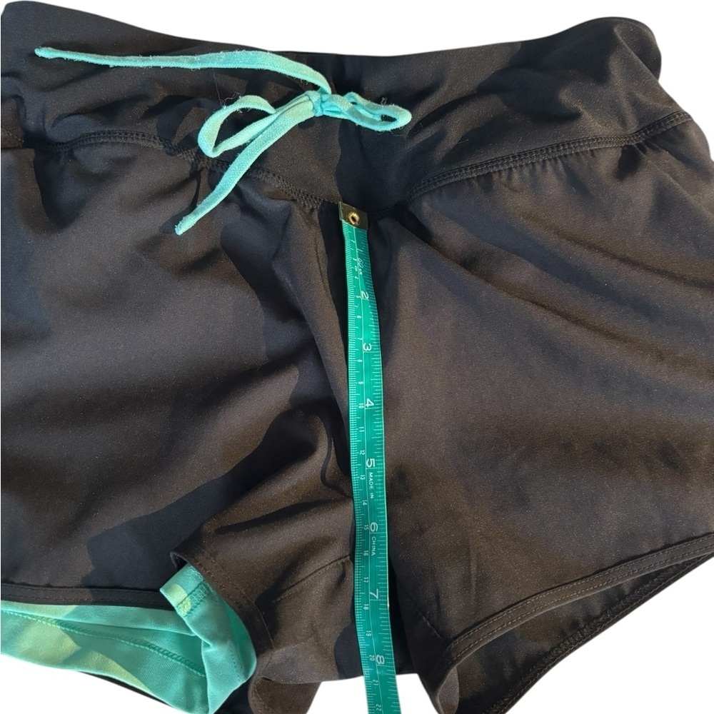 MPG Women's Black and Teal spandex shorts with built in fitted Shorts size XS - Picture 4 of 11
